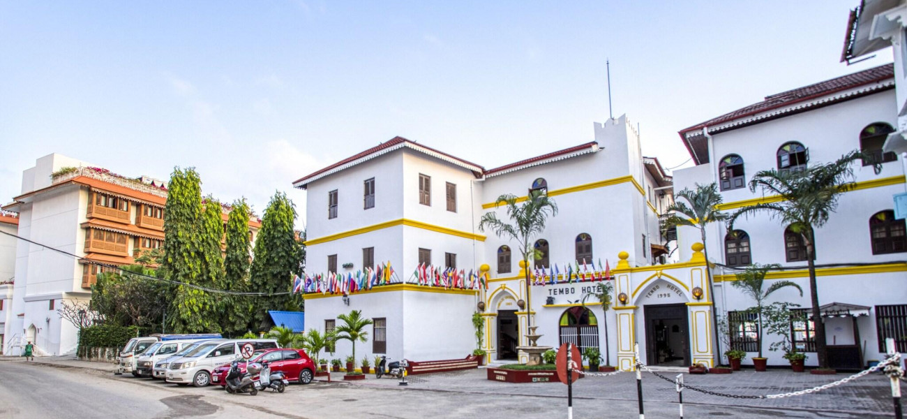 Tembo House Hotel